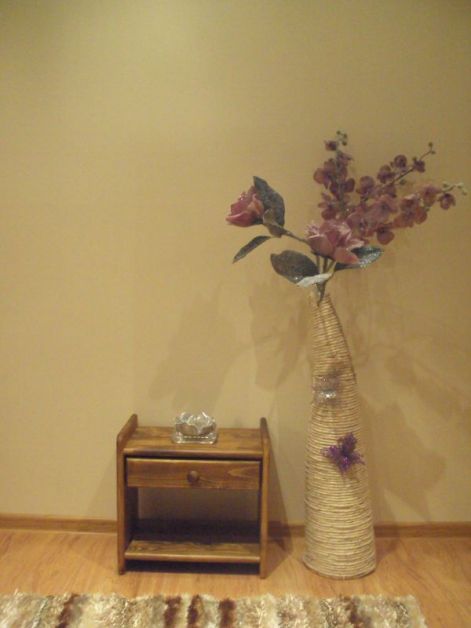 ilona_ejjeli_szekreny_borovi_fenyofa_www.borovibutor.hupont.hu_2.jpg